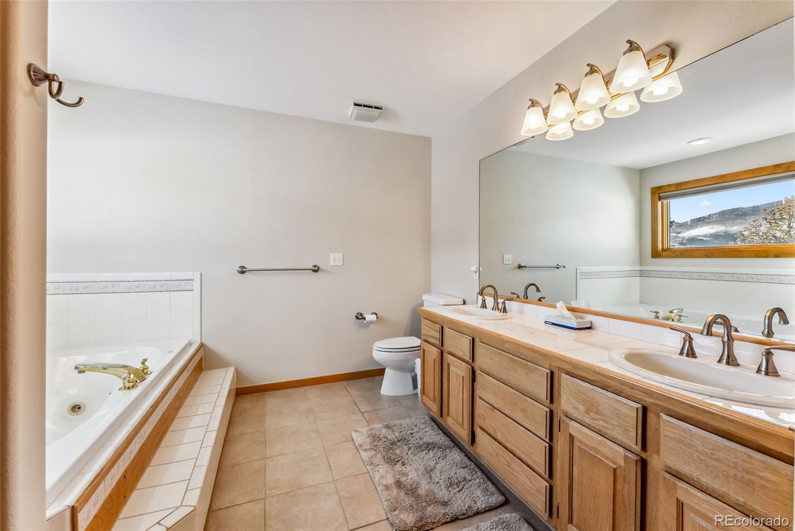 1765 Red Hawk Road Silverthorne, CO 80498 - Photo 22 of 49 Gallery Image 22