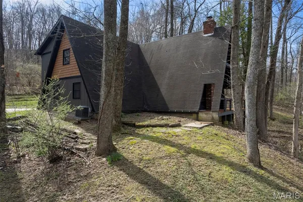 $329,000 | 3000 Haertling Lane, Cape Girardeau, MO 63701