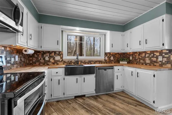 $329,000 | 3000 Haertling Lane, Cape Girardeau, MO 63701