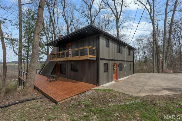 $329,000 | 3000 Haertling Lane, Cape Girardeau, MO 63701