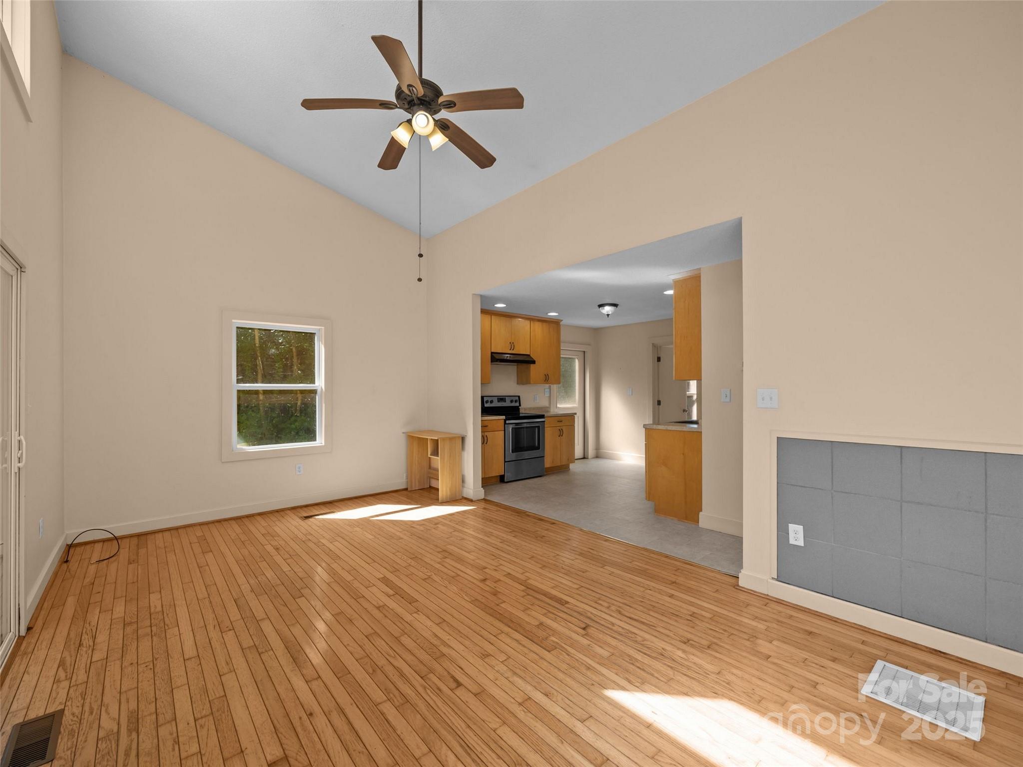 127 Franklin Road Swannanoa, NC 28778 - Photo 24 of 41