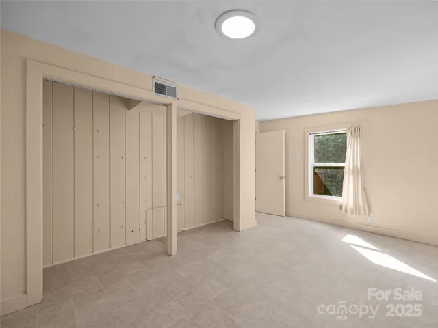 $600,000 | 127 Franklin Road, Swannanoa, NC 28778