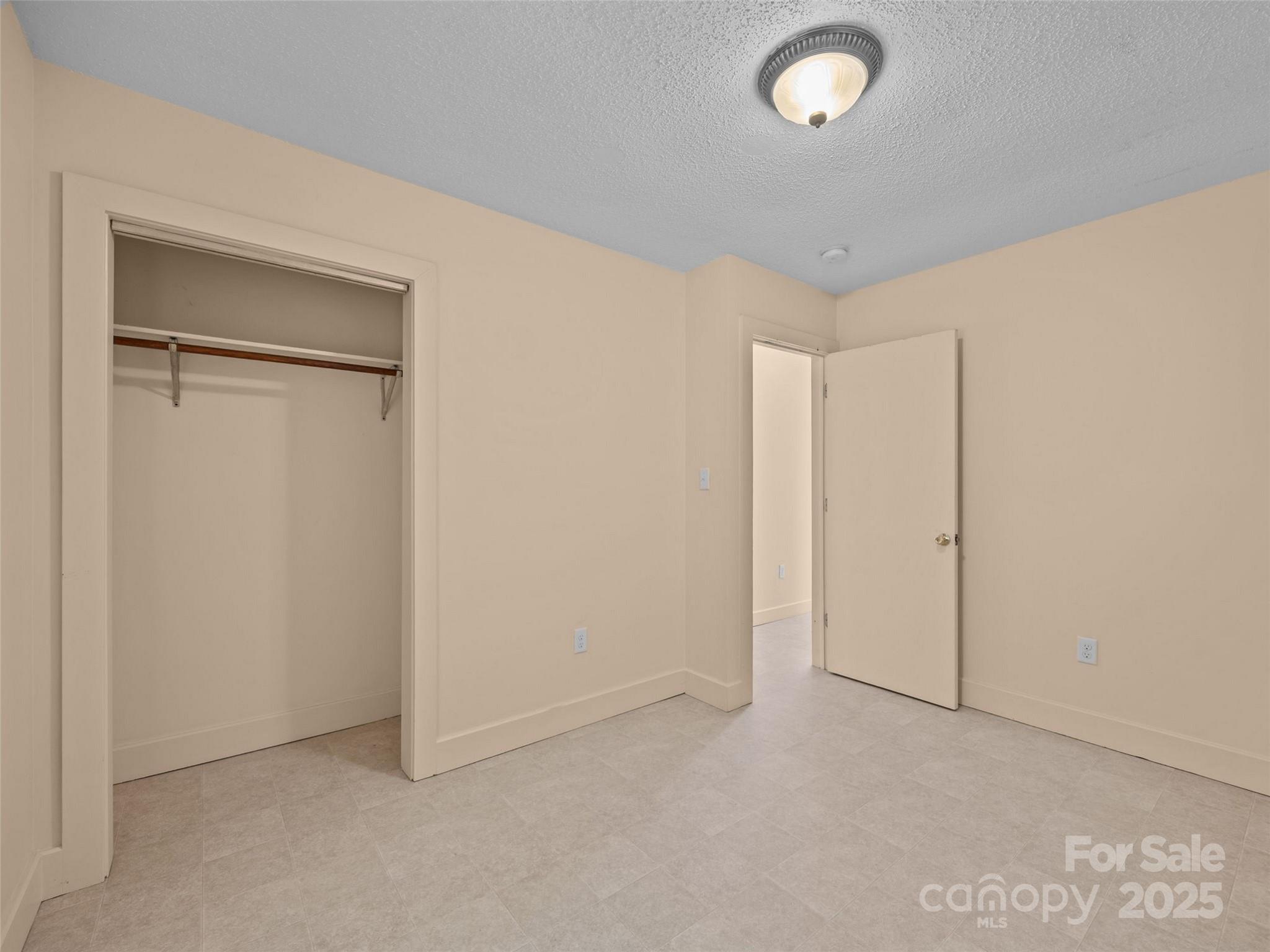 127 Franklin Road Swannanoa, NC 28778 - Photo 31 of 41