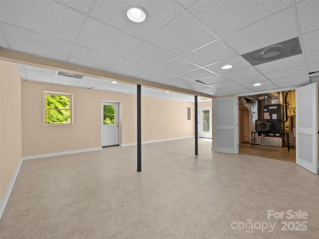 $600,000 | 127 Franklin Road, Swannanoa, NC 28778