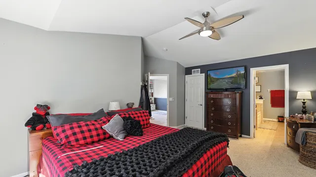 $412,000 | 156 River Mist Drive, Oswego, IL 60543