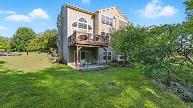 $412,000 | 156 River Mist Drive, Oswego, IL 60543