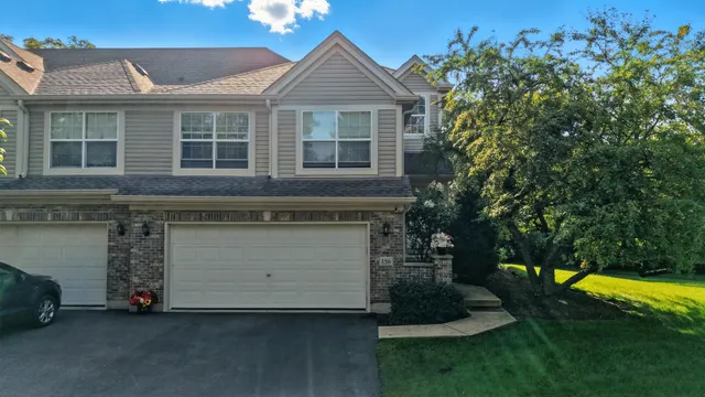 $412,000 | 156 River Mist Drive, Oswego, IL 60543