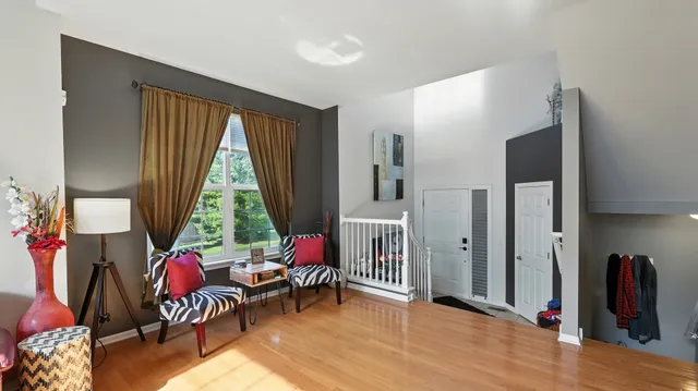 $412,000 | 156 River Mist Drive, Oswego, IL 60543