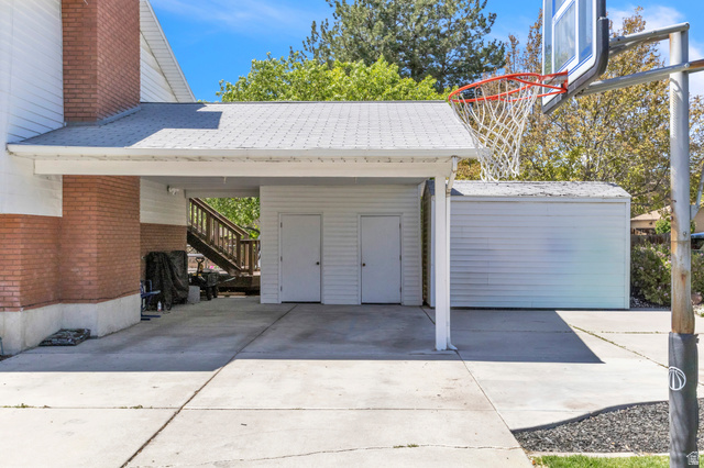1055 North 1000 West Provo, UT 84604 - Photo 5 of 48