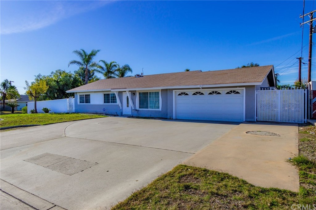 19357 West Chaparral Street Rialto, CA 92376 - Photo 1 of 1