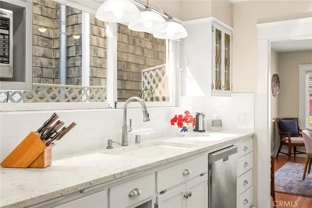 $11,500 | 36 19th Street, Hermosa Beach, CA 90254