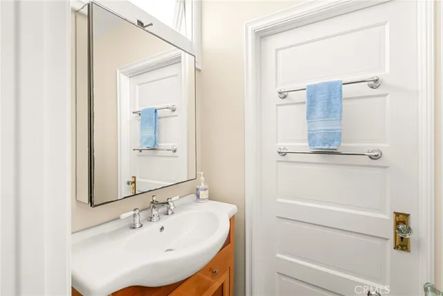 $11,500 | 36 19th Street, Hermosa Beach, CA 90254