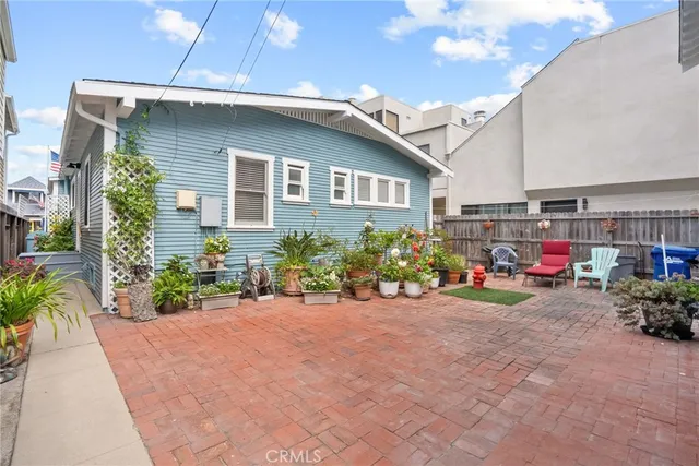 $11,500 | 36 19th Street, Hermosa Beach, CA 90254