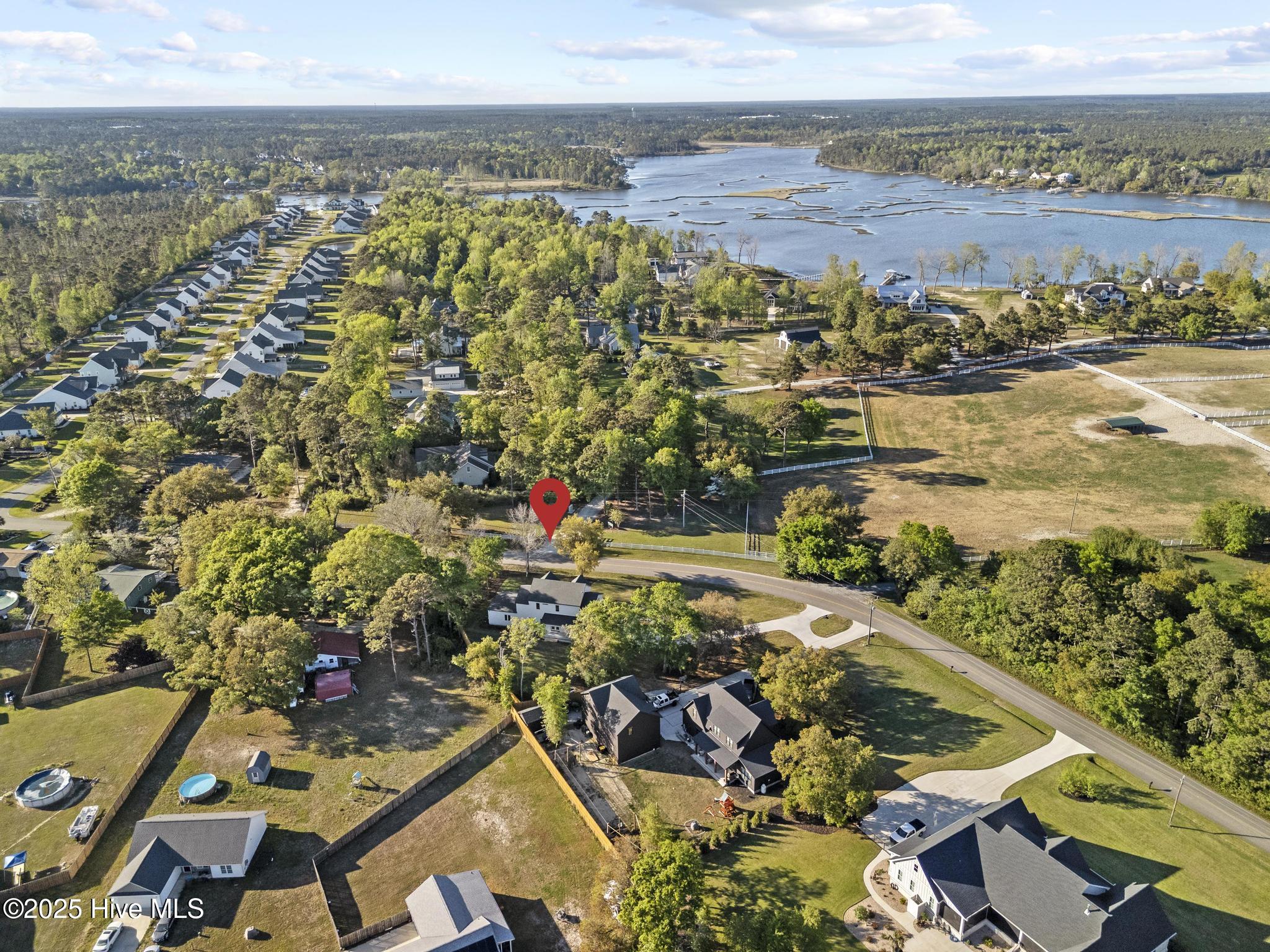 2324 Sloop Point Road Hampstead, NC 28443 - Photo 11 of 64 DJI_20250416175841_0066_D copy