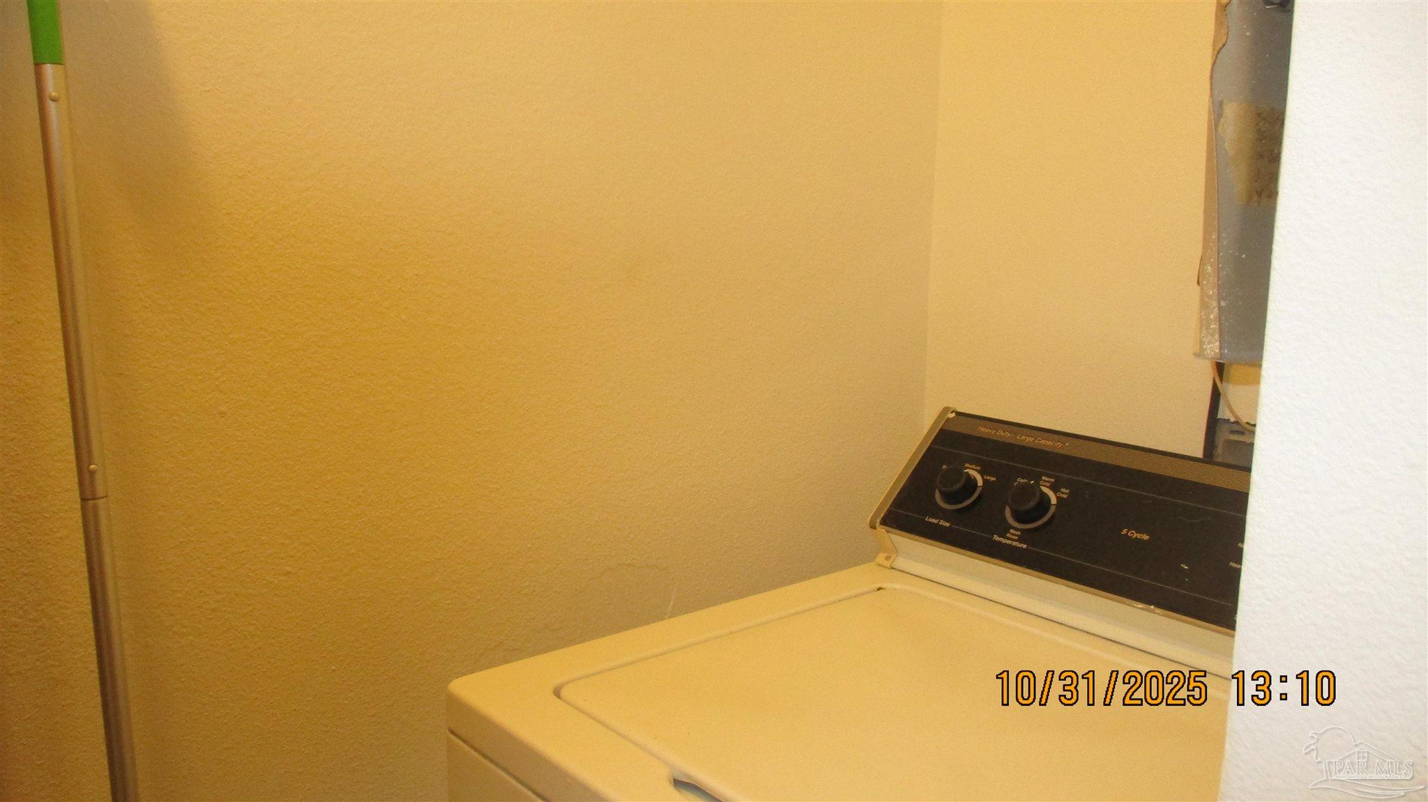 501 East Burgess Road, Unit C1 Pensacola, FL 32504 - Photo 10 of 16