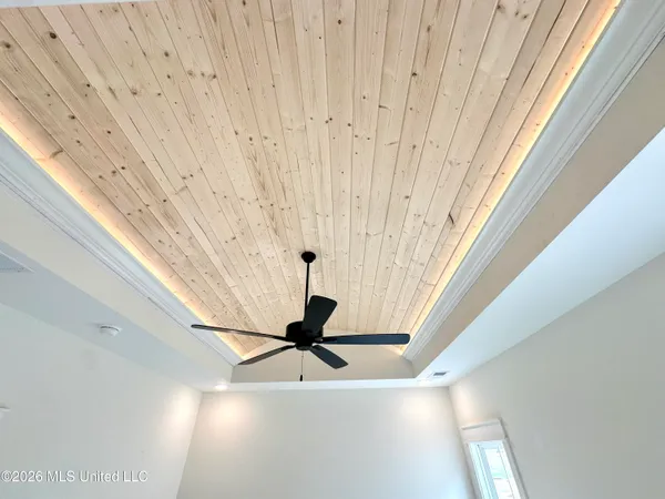 $389,900 | 2951 Eden Lane, Nesbit, MS 38651