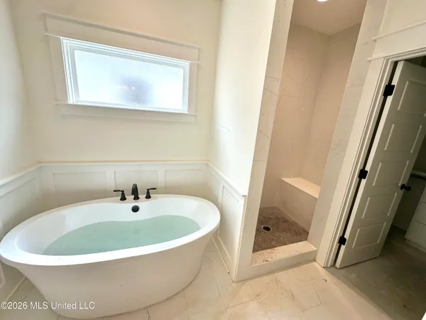 $389,900 | 2951 Eden Lane, Nesbit, MS 38651