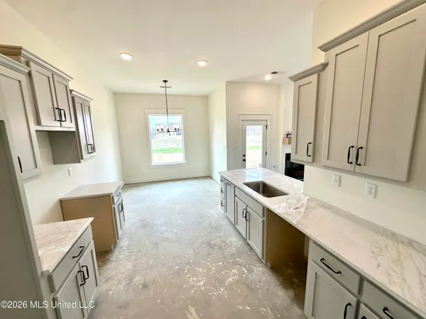 $389,900 | 2951 Eden Lane, Nesbit, MS 38651