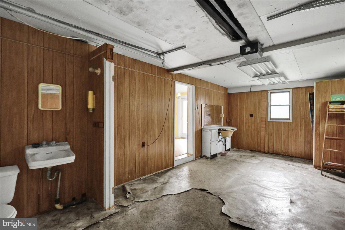 1068 Stouchsburg Road Richland, PA 17087 - Photo 20 of 22 Gallery Image 20