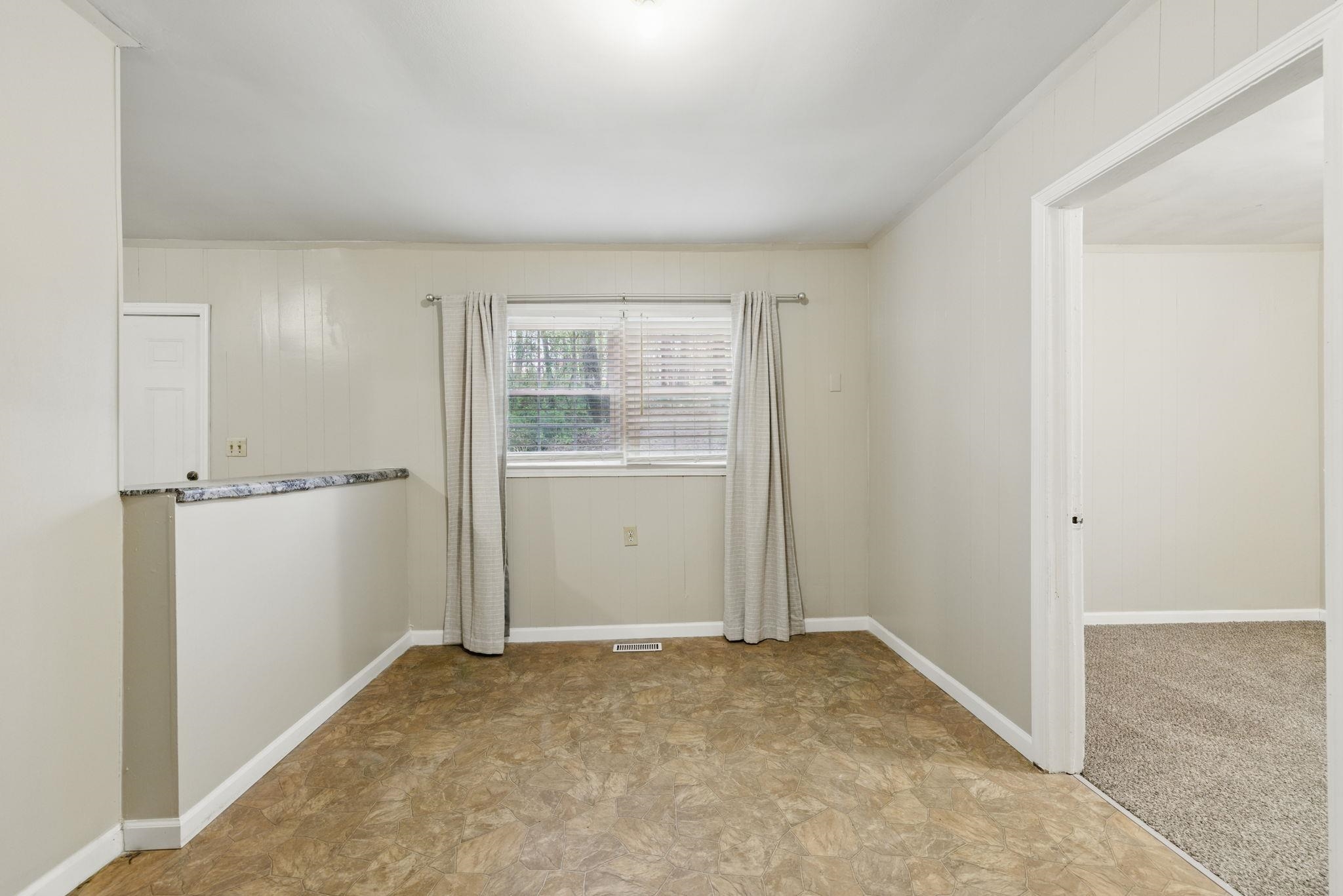 207 Streamside Drive Chesnee, SC 29323 - Photo 4 of 18