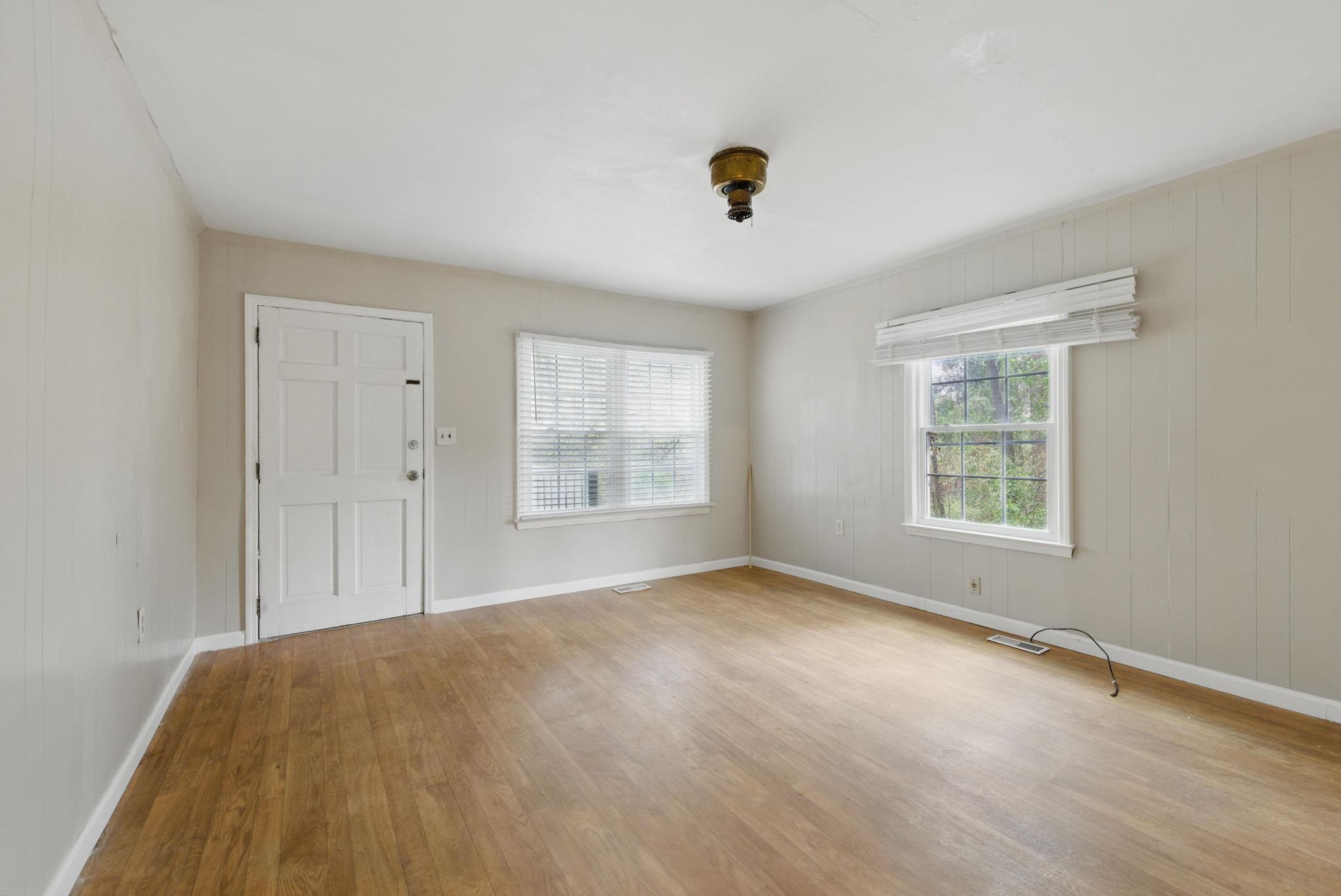 207 Streamside Drive Chesnee, SC 29323 - Photo 6 of 18