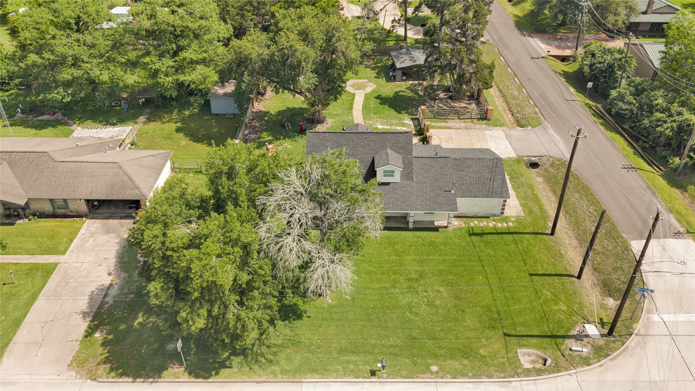 1500 Massey Tompkins Road Baytown, TX 77521 - Photo 23 of 26