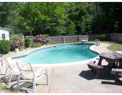 72 Bicknell Road Billerica, MA 01821 - Photo 11 of 30 Gallery Image 11