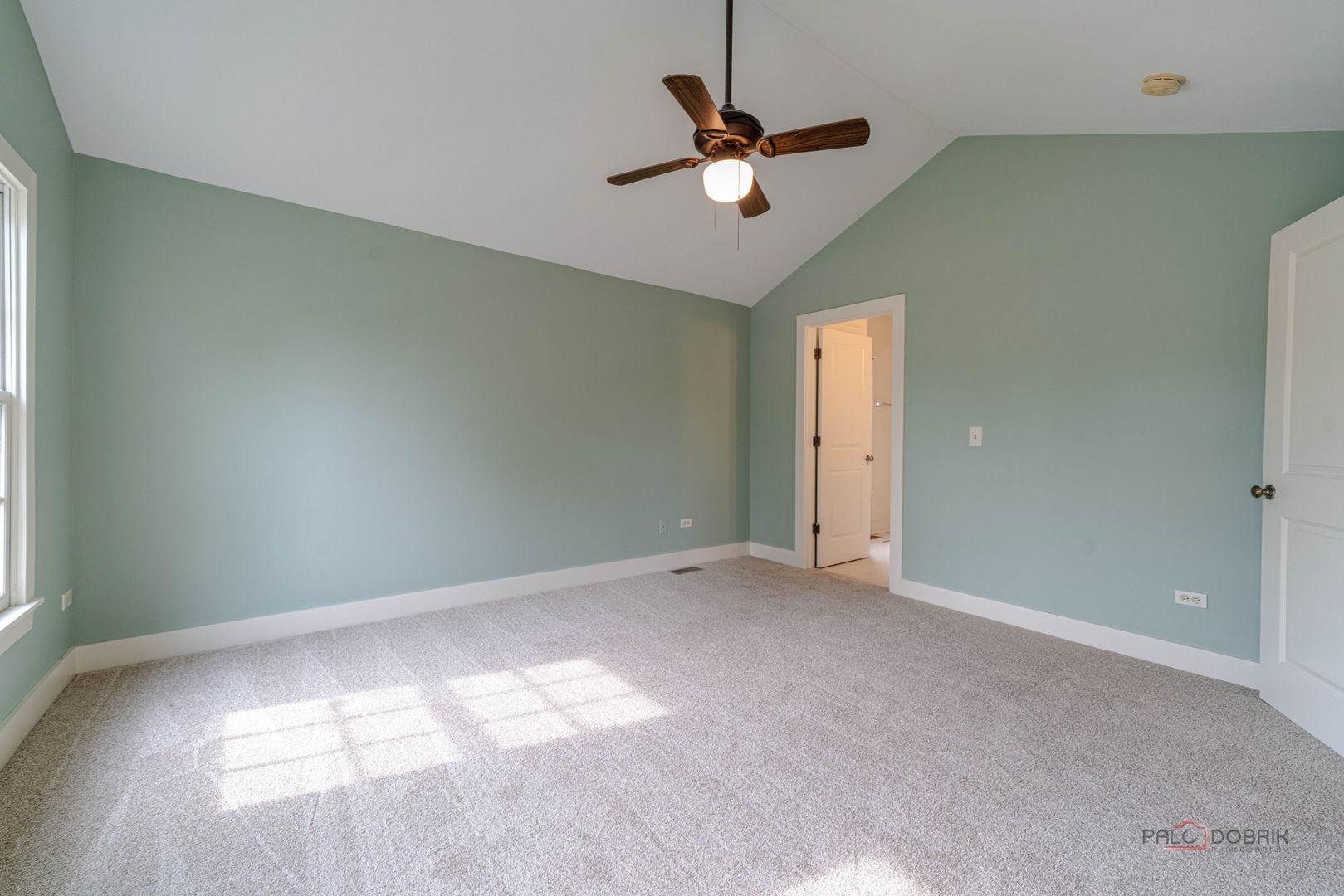 430 North Sheridan Road Waukegan, IL 60085 - Photo 31 of 44