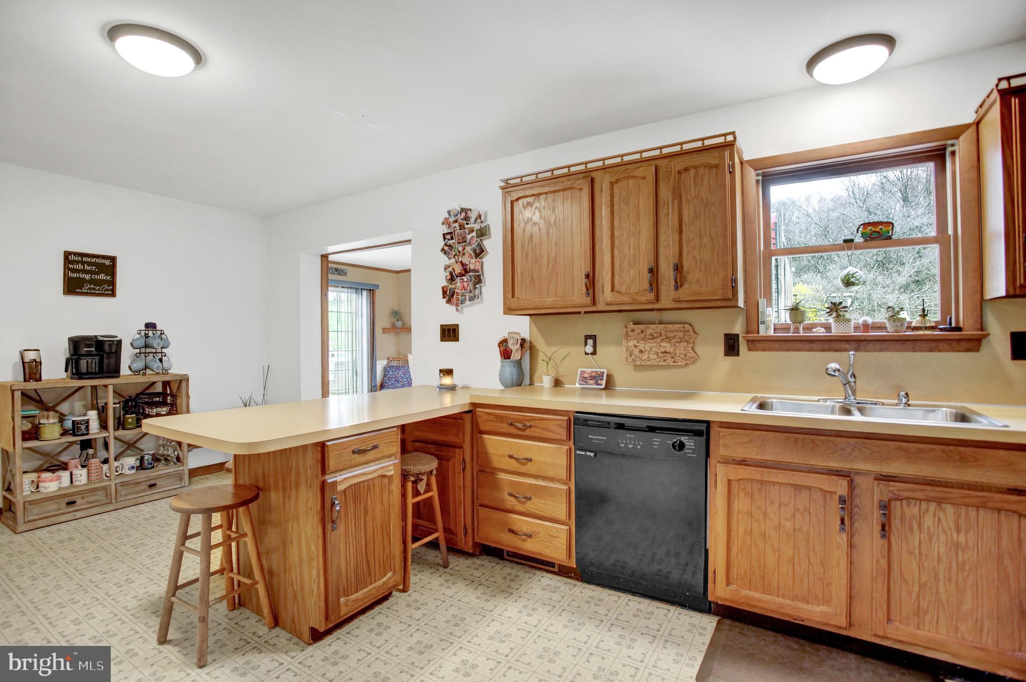 886 Maple Grove Road Mohnton, PA 19540 - Photo 11 of 43 Gallery Image 11