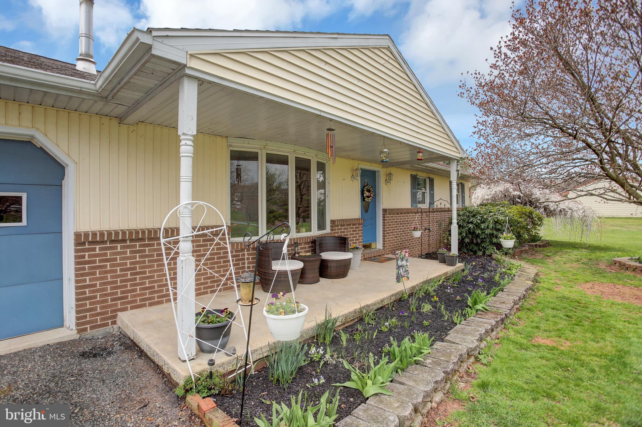 886 Maple Grove Road Mohnton, PA 19540 - Photo 4 of 43 Gallery Image 4