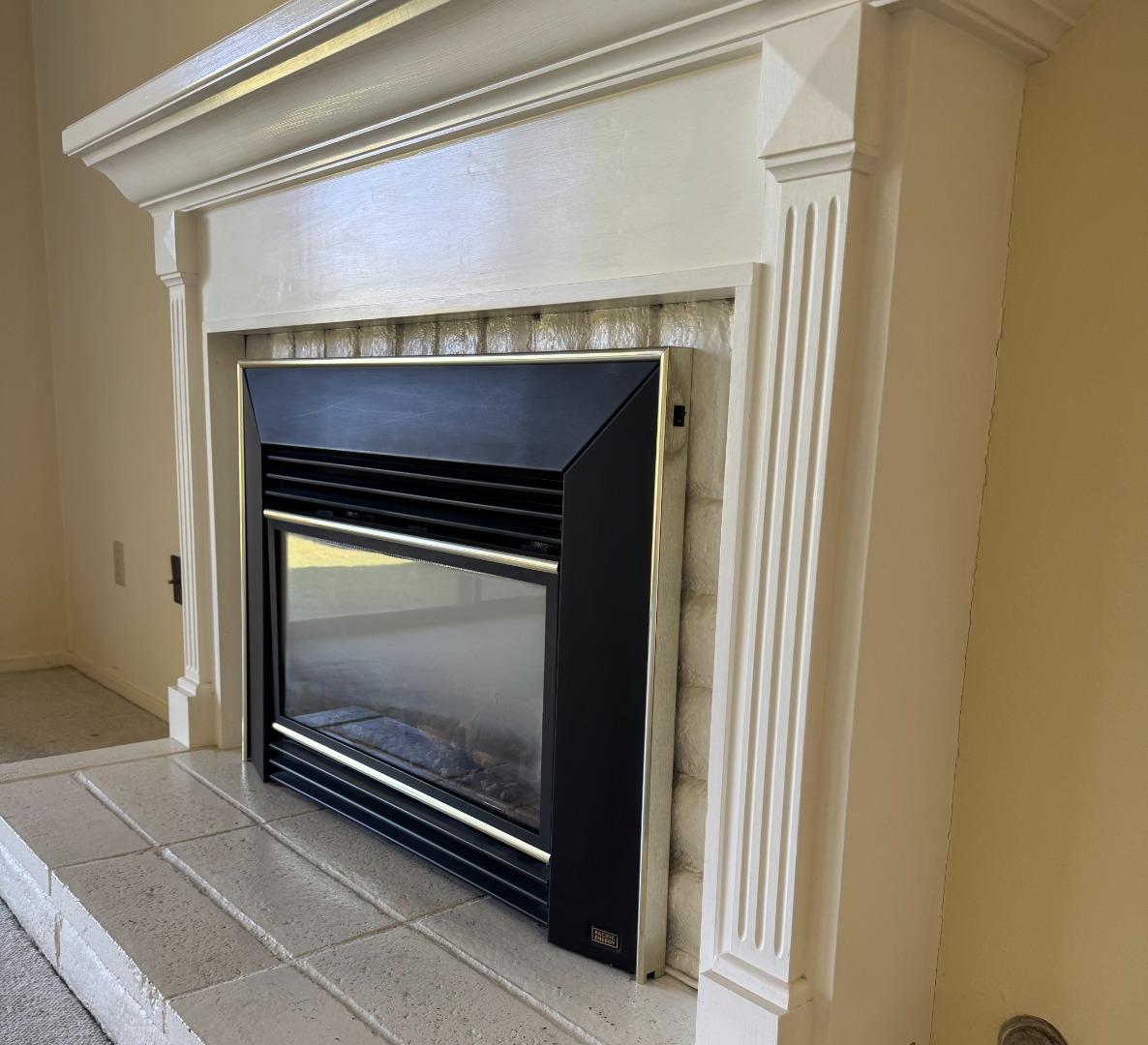 3850 Rio Road, Unit 47 Carmel, CA 93923 - Photo 4 of 16 Gallery Image 4