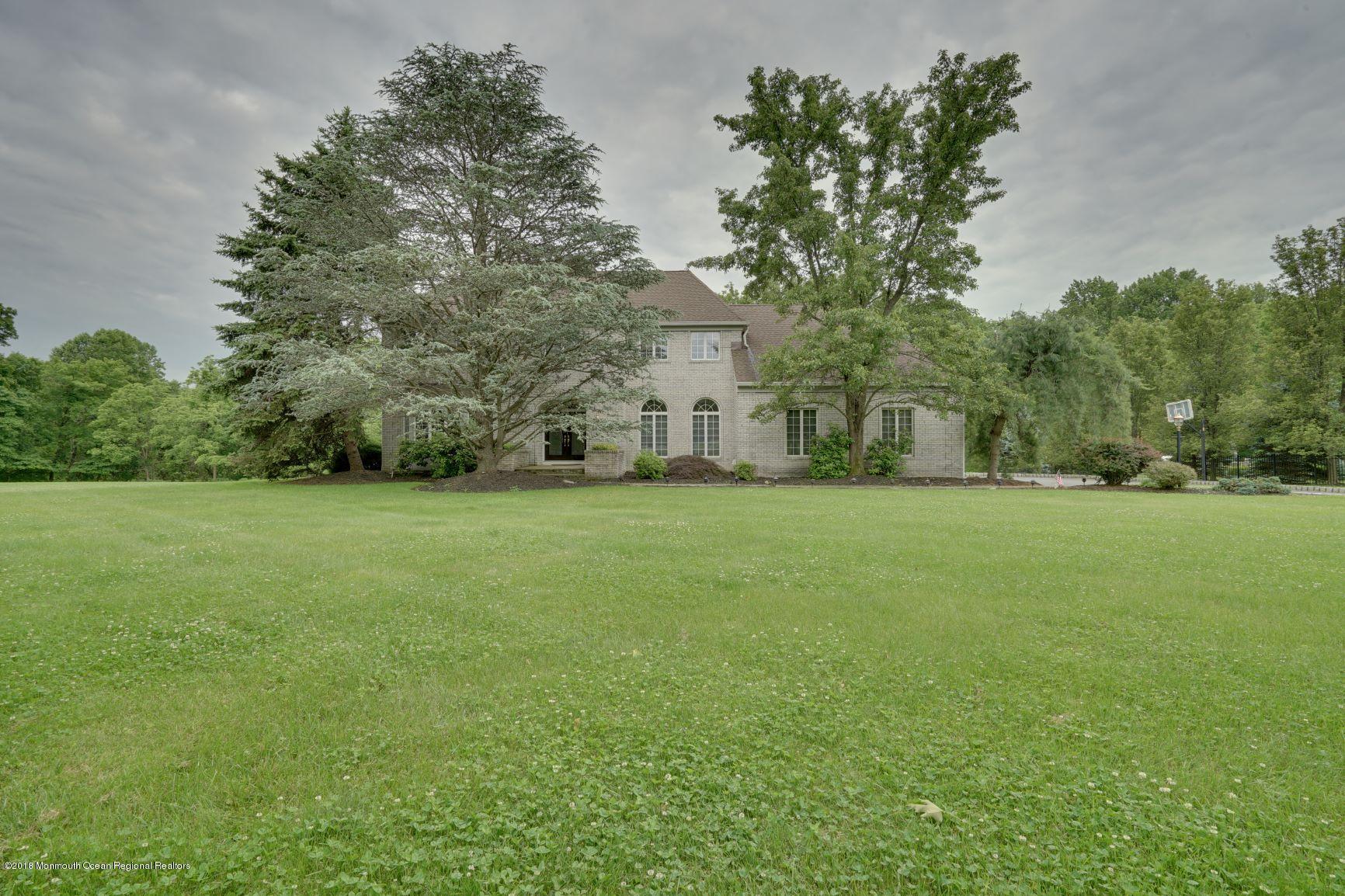 18 Riverside Lane Holmdel, NJ 07733 - Photo 1 of 53 Spectacular Brick Front Holmdel Colonial