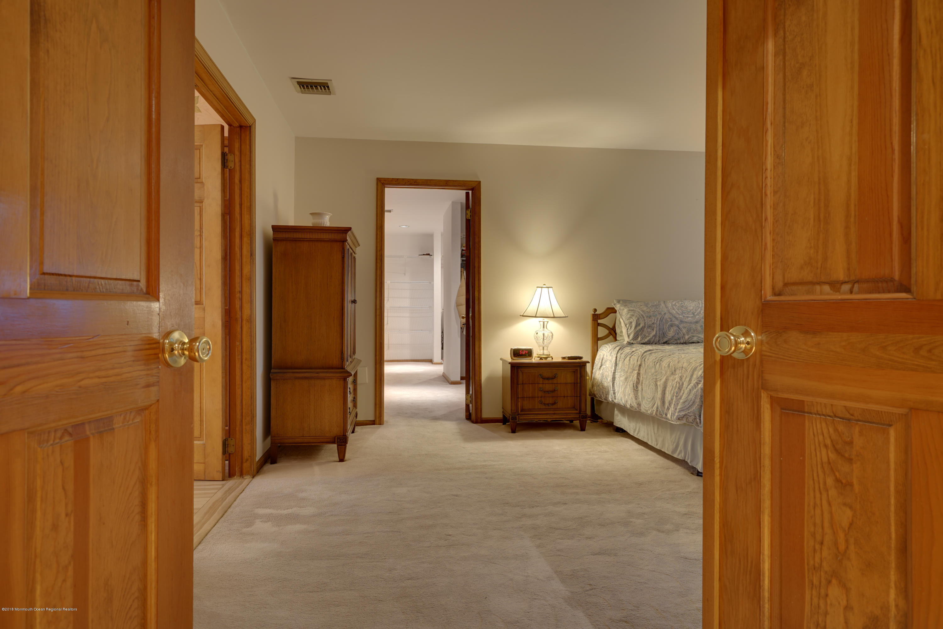 18 Riverside Lane Holmdel, NJ 07733 - Photo 28 of 53 Spacious Master Suite
