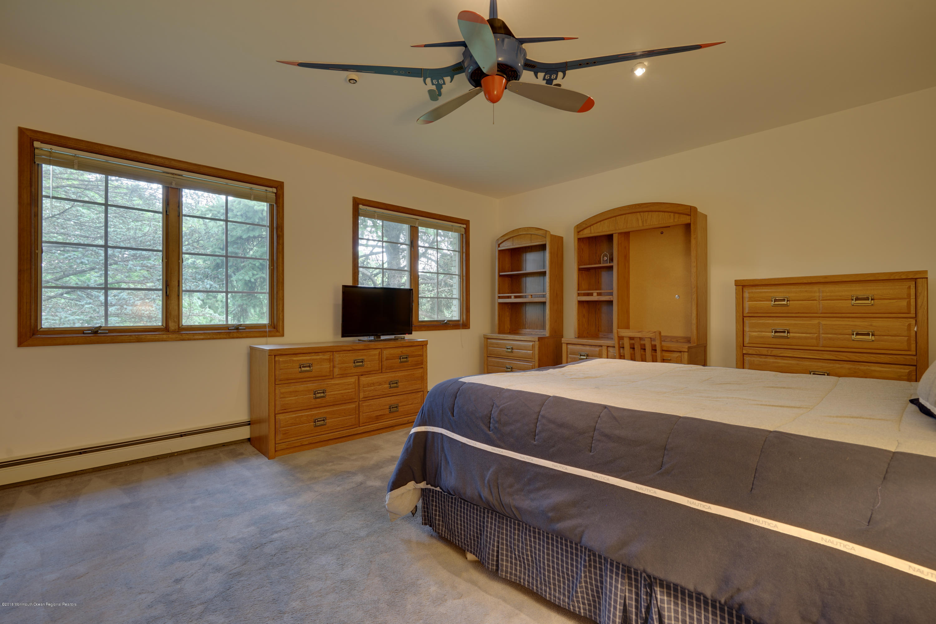 18 Riverside Lane Holmdel, NJ 07733 - Photo 38 of 53 2nd Floor Front Bedroom