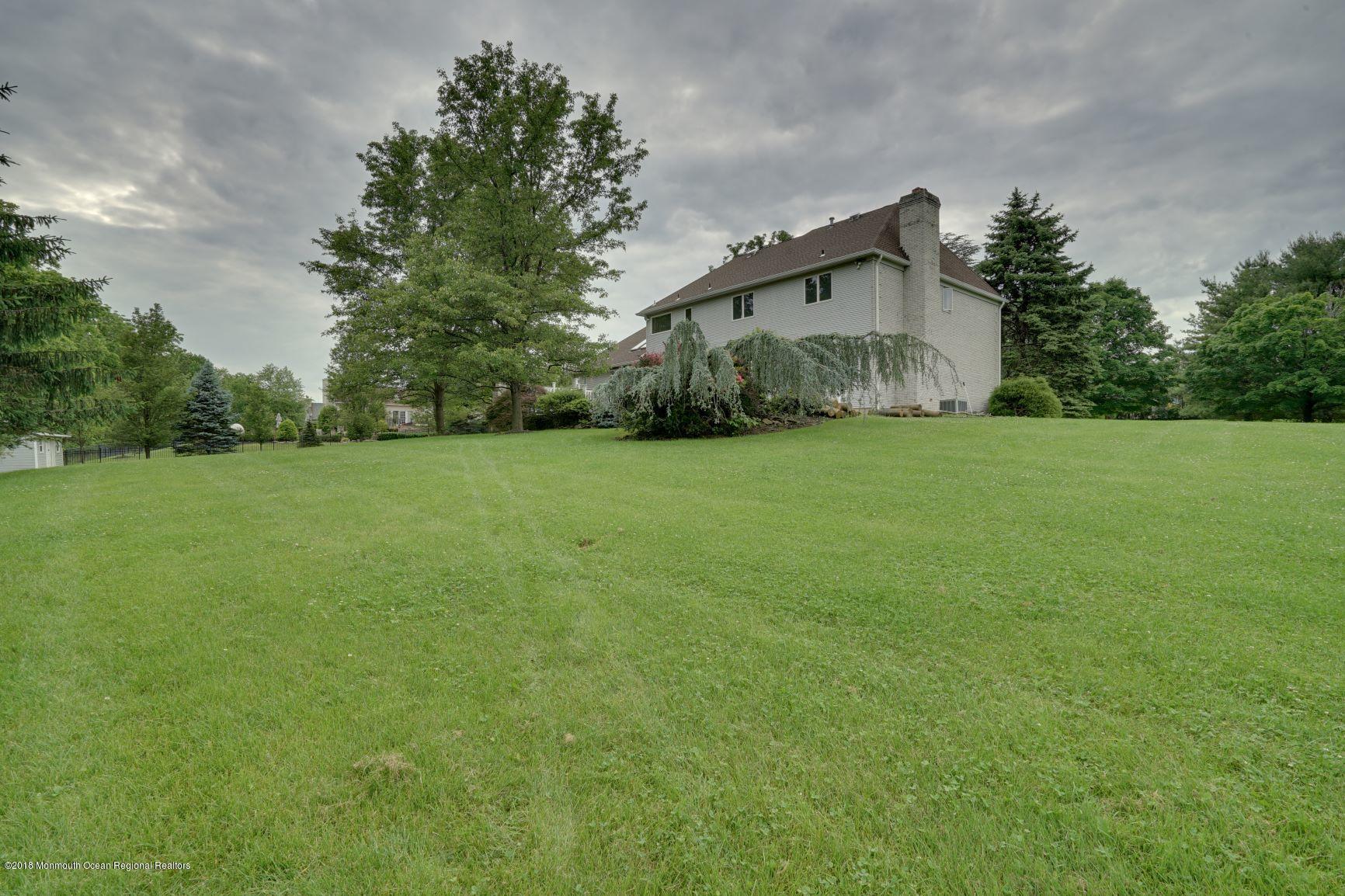 18 Riverside Lane Holmdel, NJ 07733 - Photo 48 of 53 Backyard