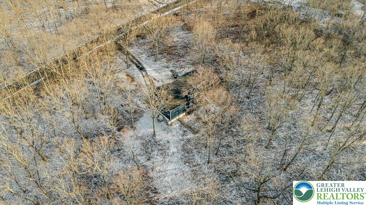 3260 Bluebird Drive Bushkill, PA 18324 - Photo 27 of 28 a signage