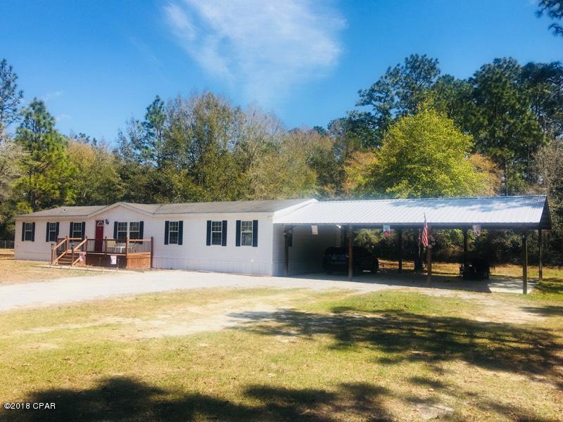 9424 Pat Road Youngstown, FL 32466 - Photo 3 of 18 Gallery Image 3