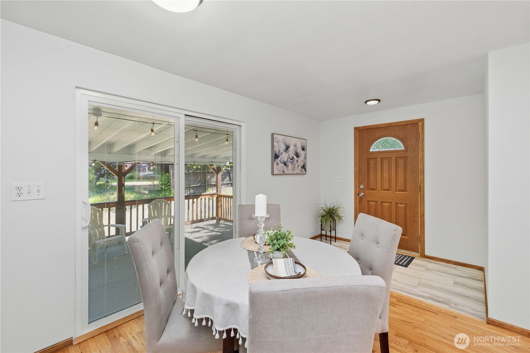 17023 113th Avenue Southeast Renton, WA 98055 - Photo 2 of 34