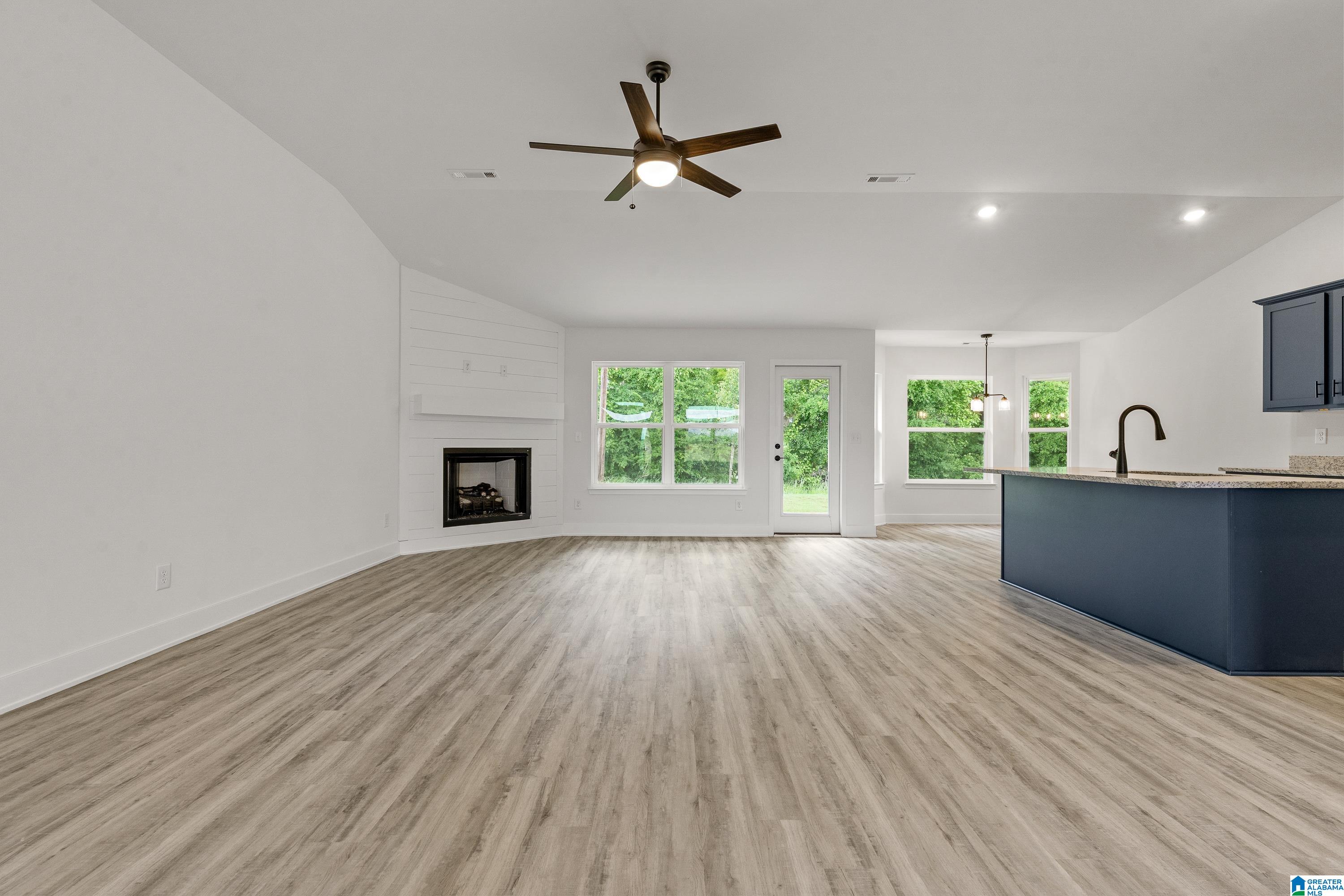 343 Union Loop Montevallo, AL 35115 - Photo 5 of 48