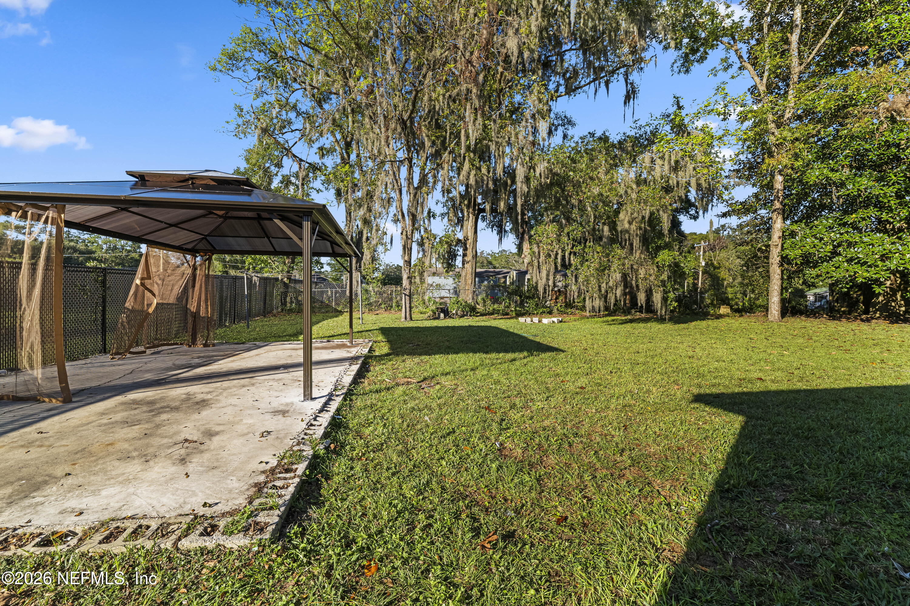 2389 Hilly Road Jacksonville, FL 32208 - Photo 15 of 25 a view of a park with basketball court