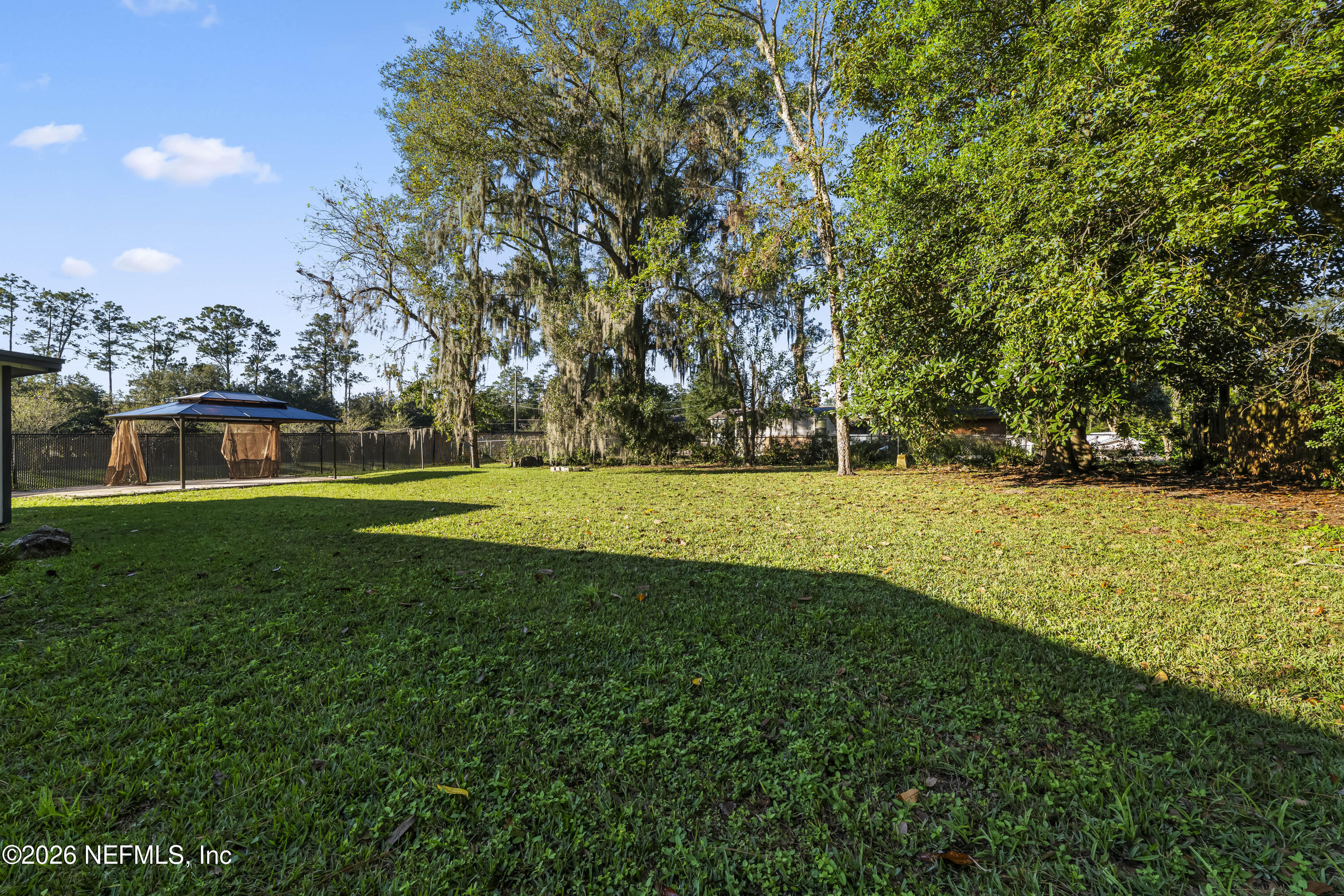 2389 Hilly Road Jacksonville, FL 32208 - Photo 18 of 25 a view of a park with large trees