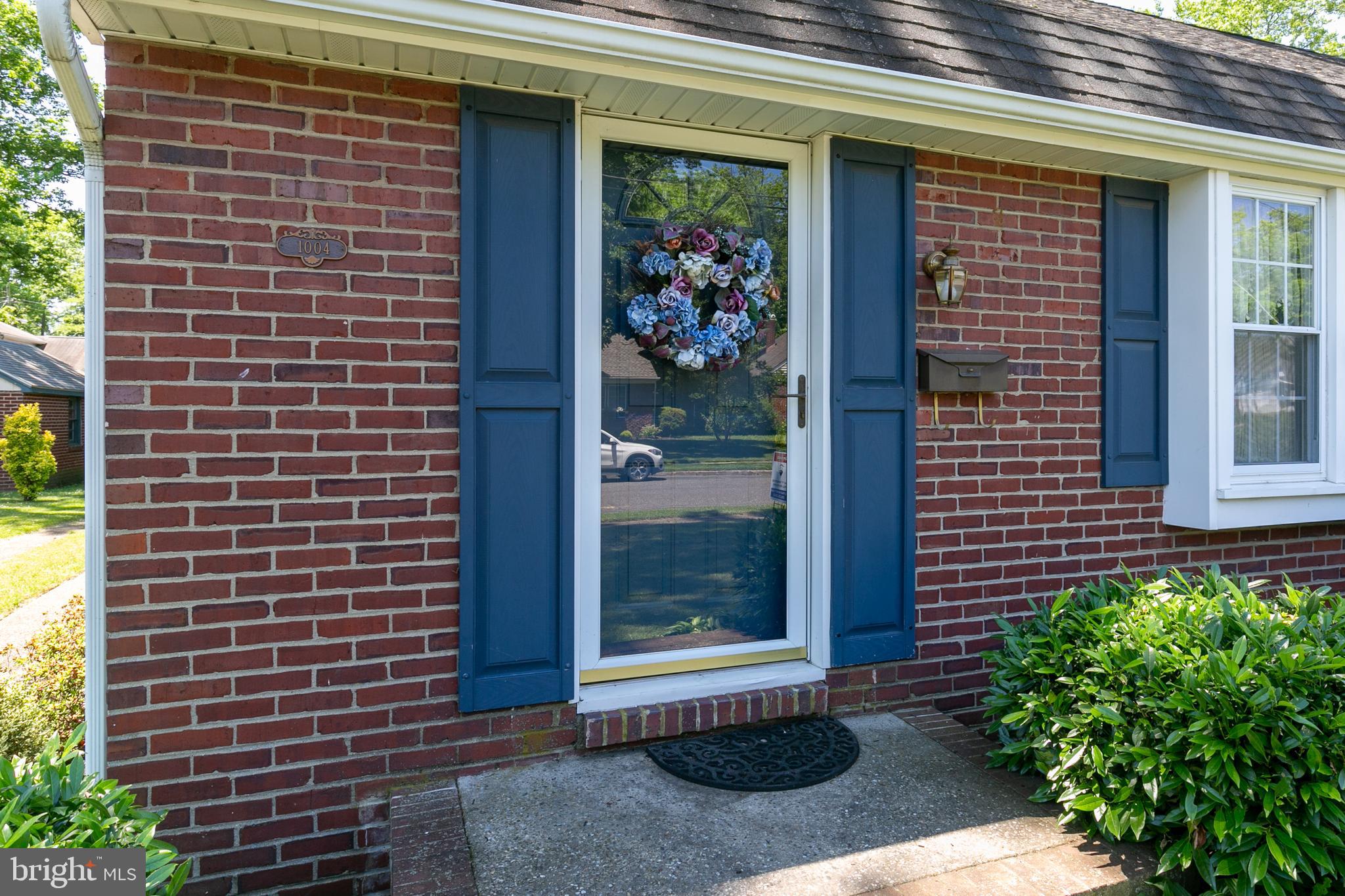 1004 Oakwood Road Haddonfield, NJ 08033 - Photo 3 of 32