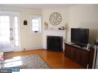 629 Malvern Road Ardmore, PA 19003 - Photo 2 of 5