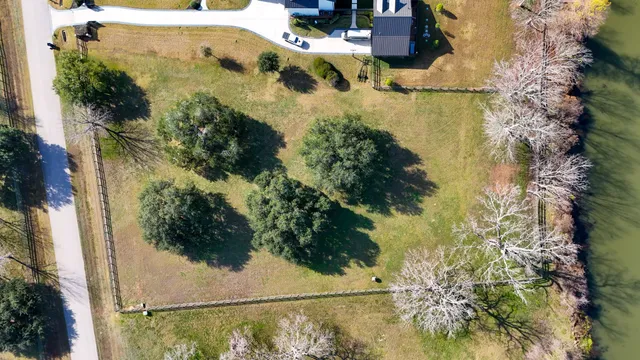 $800,000 | 31119 Riverlake Road, Fulshear, TX 77441