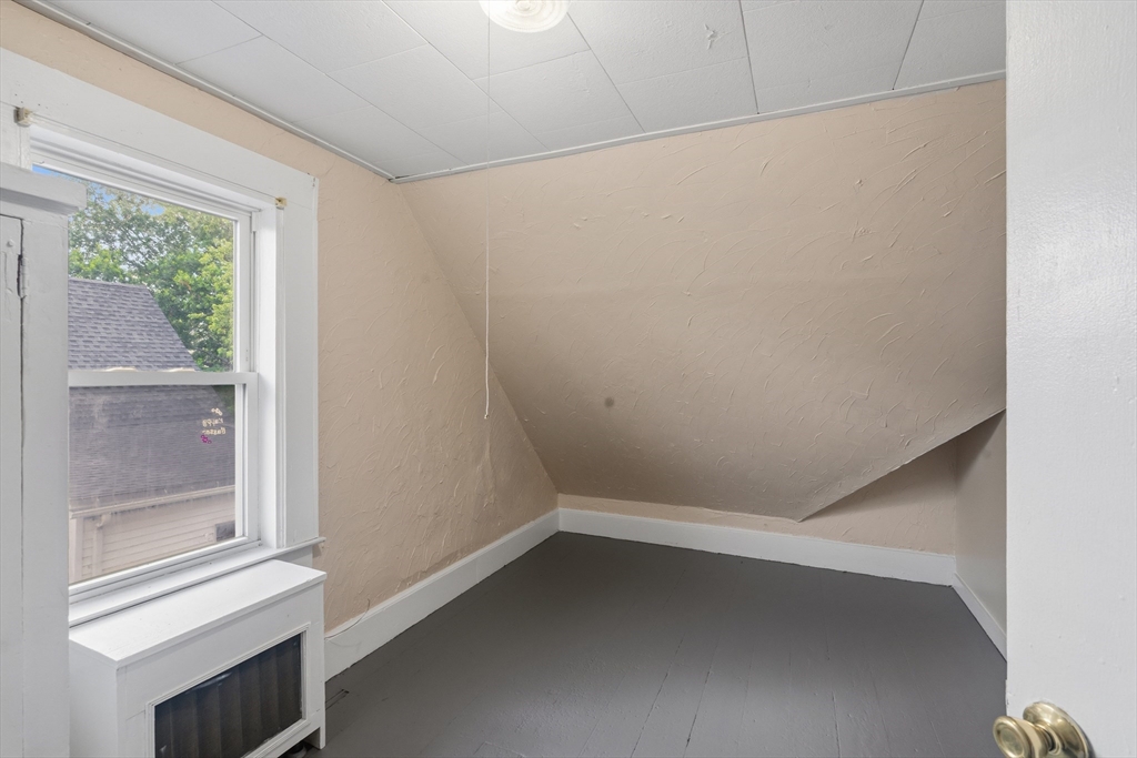 59 Waverly Street, Unit 2 Springfield, MA 01107 - Photo 13 of 17 Gallery Image 13