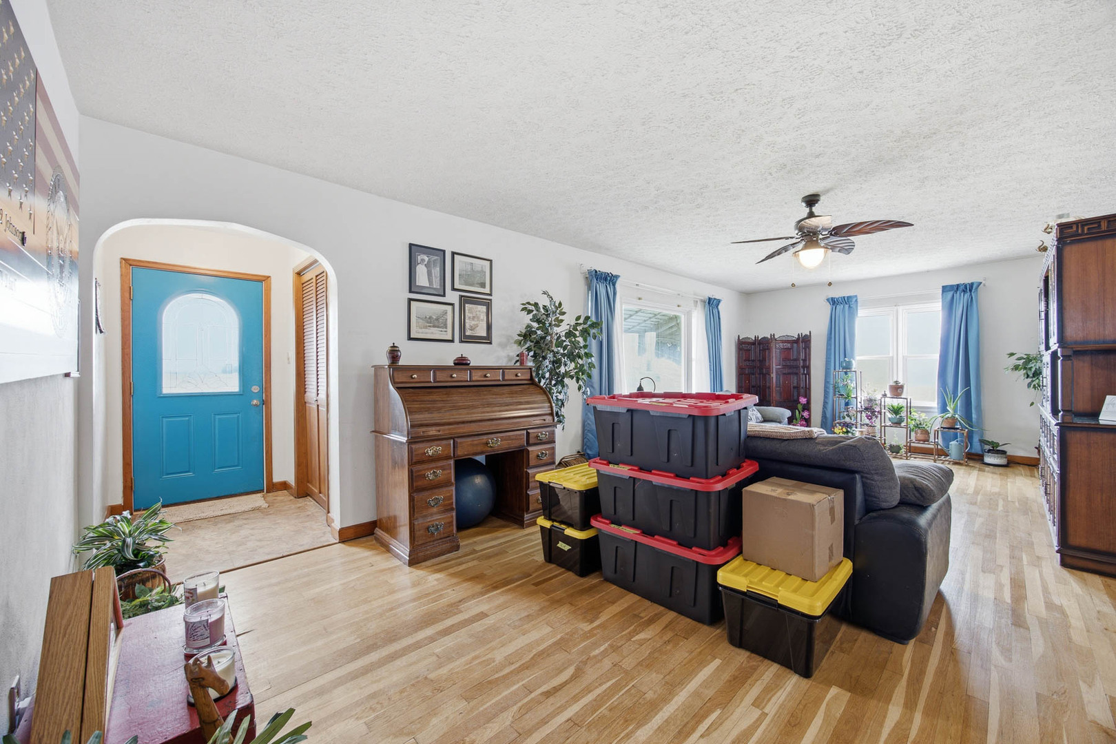 209 South Broadway Hoffman, IL 62250 - Photo 6 of 59