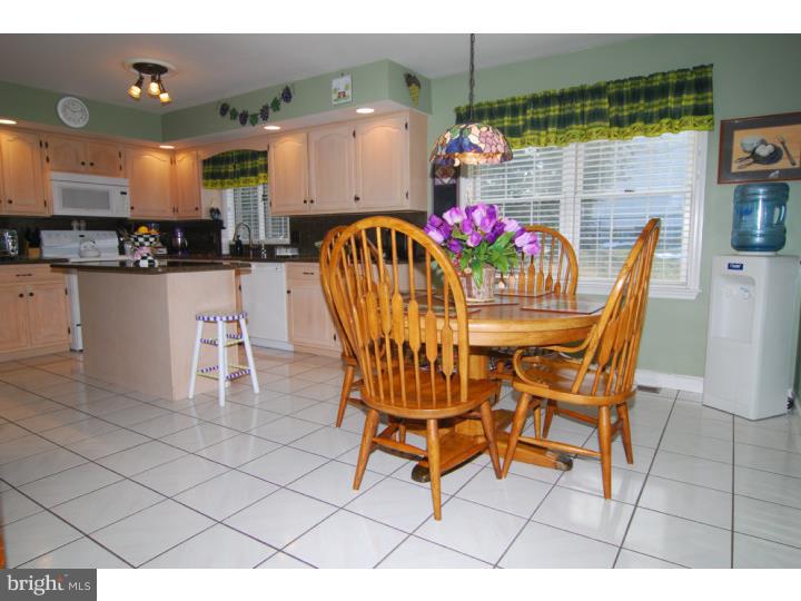126 Grande Boulevard Sinking Spring, PA 19608 - Photo 13 of 25 Breakfast Room