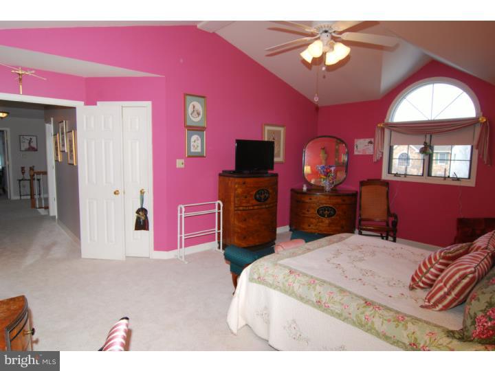 126 Grande Boulevard Sinking Spring, PA 19608 - Photo 21 of 25 Bedroom