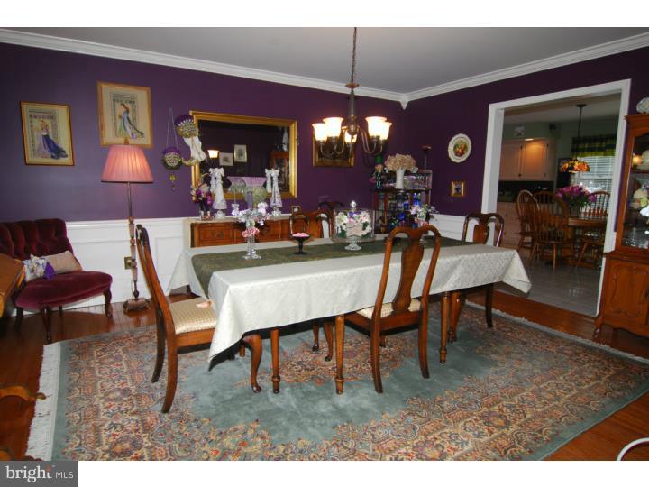 126 Grande Boulevard Sinking Spring, PA 19608 - Photo 9 of 25 Dining Room