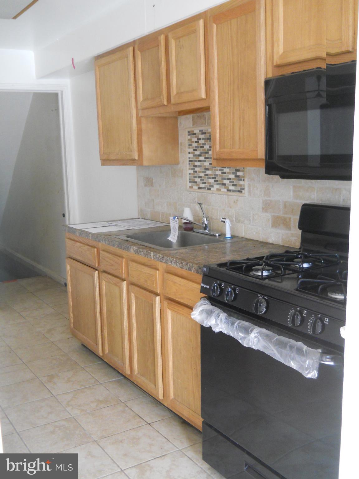 7301 Kirtley Road Baltimore, MD 21224 - Photo 5 of 14 Kitchen- photo one